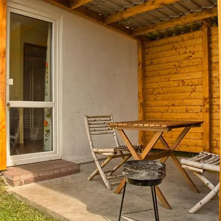 אכסניה Pod Jesionem Lubin (West Pomeranian)