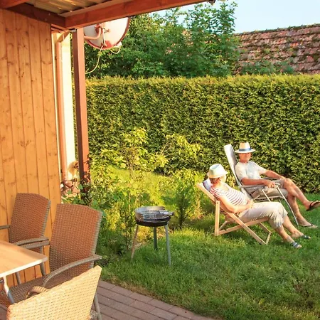 Chata Pod Jesionem Lubin (West Pomeranian)