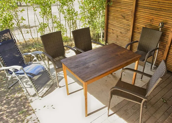 Pod Jesionem بيت خشبي *